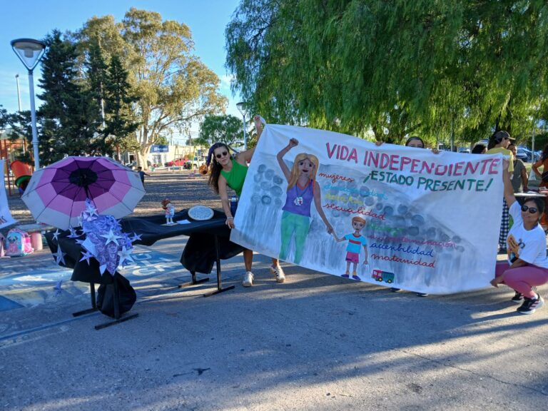 SAO: realizaron un encuentro en la Plaza Centenario por el Día Internacional de la Mujer Trabajadora SAO: realizaron un encuentro en la Plaza Centenario por el Día Internacional de la Mujer Trabajadora