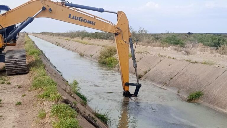Río Negro asegura el suministro de agua con obras en el canal Pomona-SAO Río Negro asegura el suministro de agua con obras en el canal Pomona-SAO