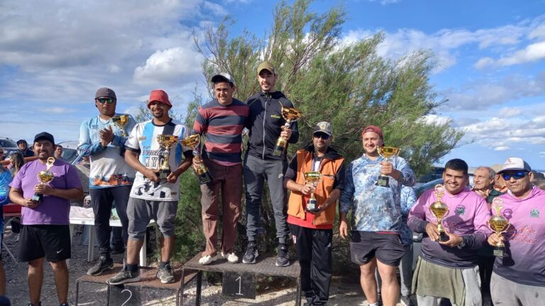 Más de 140 pescadores participaron del torneo “5 Horas del Pejerrey” con una destacada convocatoria regional Más de 140 pescadores participaron del torneo “5 Horas del Pejerrey” con una destacada convocatoria regional