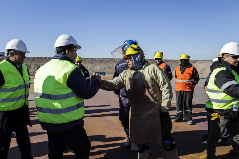 “La llegada de inversiones de esta magnitud responde a un rumbo claro” “La llegada de inversiones de esta magnitud responde a un rumbo claro”