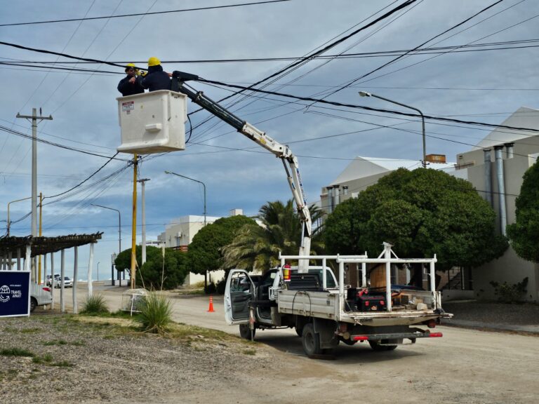 EdERSA incrementó obras y trabajos de mantenimiento en las playas rionegrinas EdERSA incrementó obras y trabajos de mantenimiento en las playas rionegrinas