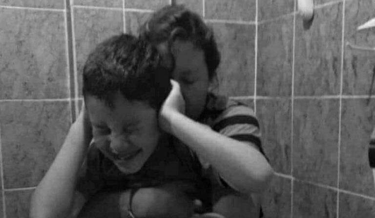 Pirotecnia: “hay mucha gente que no es empática en absoluto”, criticaron familias TEA Pirotecnia: “hay mucha gente que no es empática en absoluto”, criticaron familias TEA