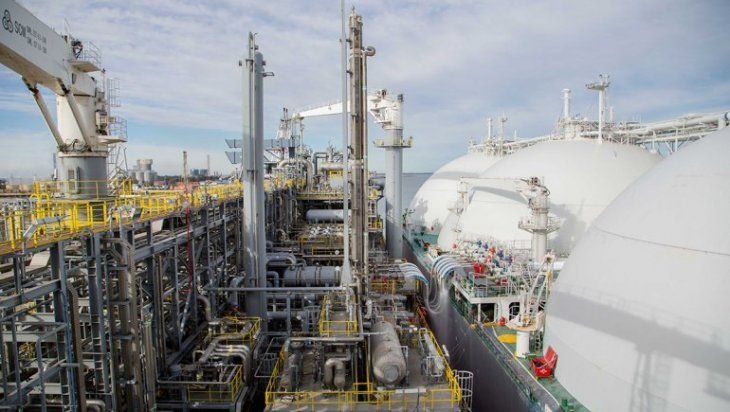Segundo barco de GNL “es un anuncio histórico” dijo Weretilnek