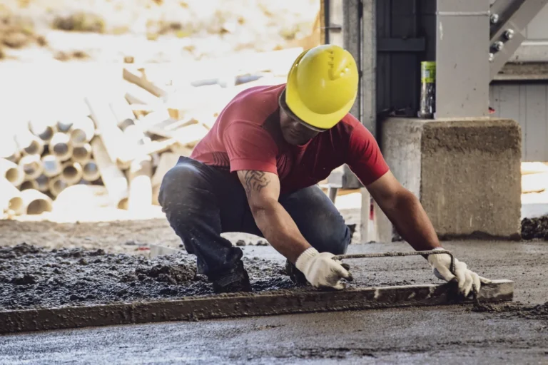 Impulsan régimen para fomentar la contratación de mayores de 50 años