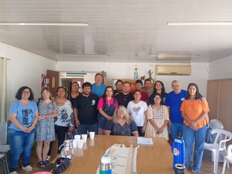 Estatales se movilizan en San Antonio Oeste en rechazo a la reforma laboral del gobierno nacional Estatales se movilizan en San Antonio Oeste en rechazo a la reforma laboral del gobierno nacional