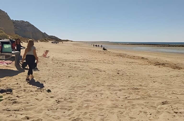El Sótano: el refugio natural cerca de Las Grutas que enamora por su silencio El Sótano: el refugio natural cerca de Las Grutas que enamora por su silencio