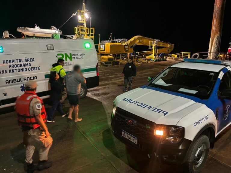 SAO: sigue operativo de búsqueda de un tripulante tras el hundimiento de un pesquero SAO: sigue operativo de búsqueda de un tripulante tras el hundimiento de un pesquero